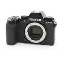 FUJIFILM (フジフイルム) X-S10 ボディ ブラック