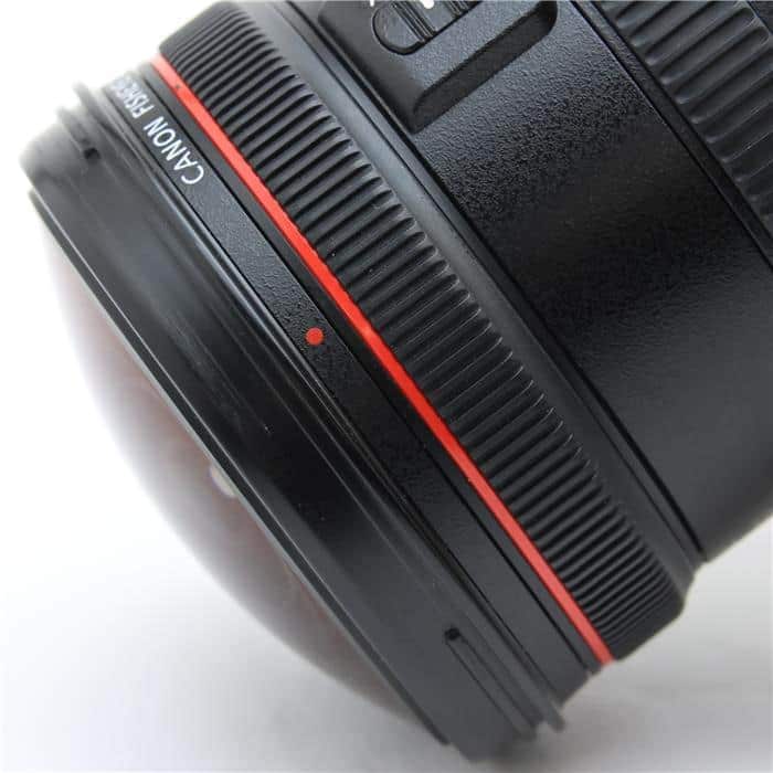 EF8-15mm F4L フィッシュアイ USM