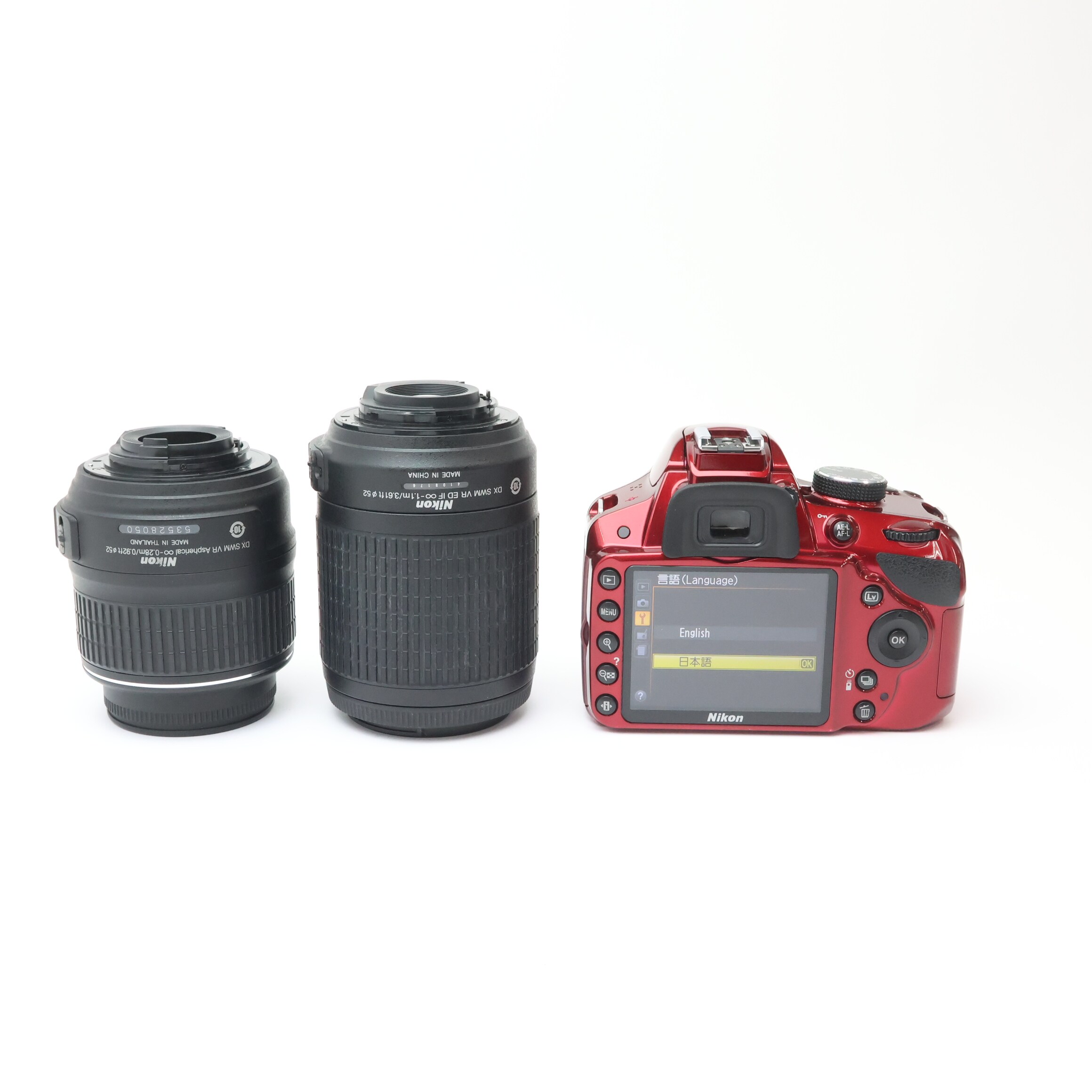 Nikon デジタル一眼レフカメラ D3200 200mmダブルズームキット 【公式
