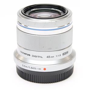 新品)OLYMPUS (オリンパス) M.ZUIKO DIGITAL 45mm F1.8 シルバー（商品