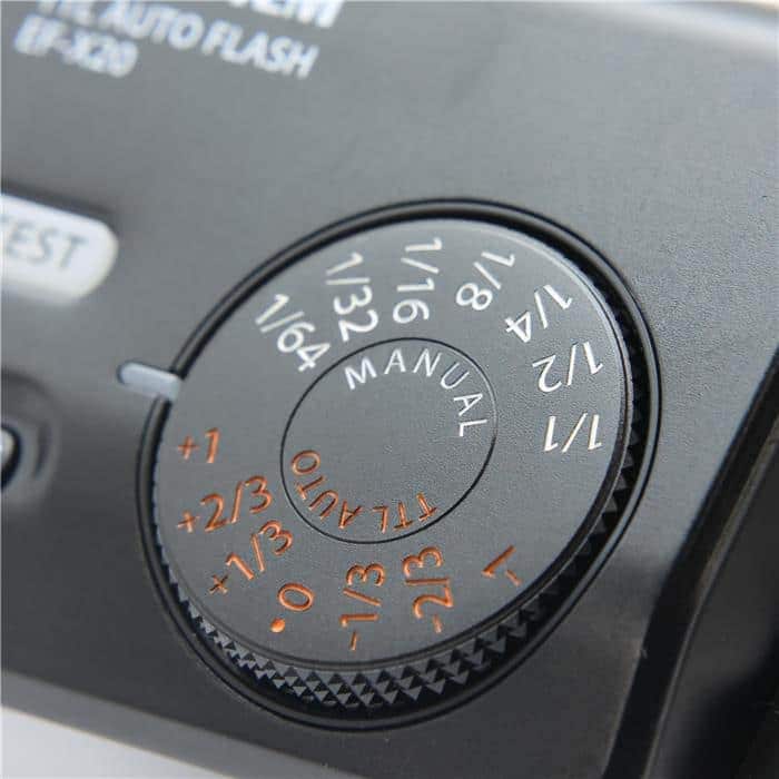 中古)FUJIFILM (フジフイルム) クリップオンフラッシュ EF-X20 中古)FUJIFILM (フジフイルム) クリップオンフラッシュ EF-X20