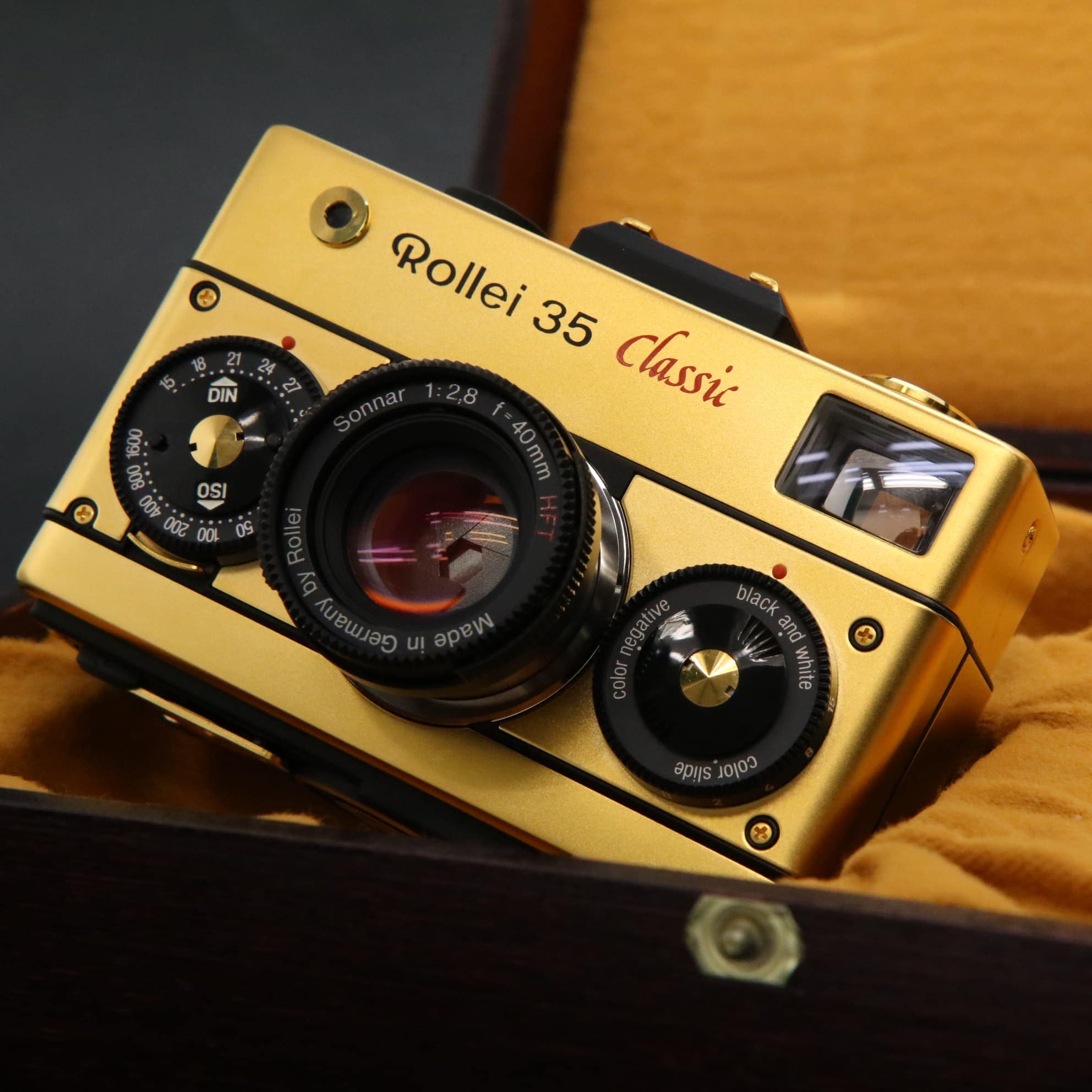 中古)Rollei (ローライ) ローライ 35クラシック (ゴールド)（商品ID