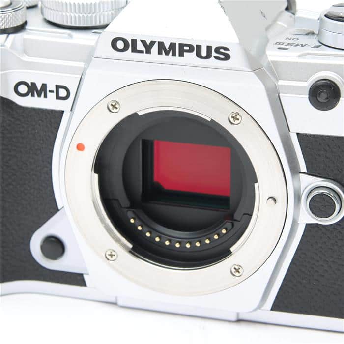 OM-D E-M5 Mark III 12-45mm F4 PRO レンズキット