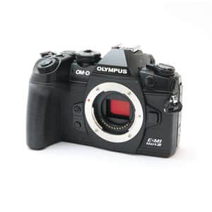 オリンパス OM-D E-M1 Mark II ボディ　美品 オリンパス OM-D E-M1 Mark II ボディ [シルバー] 価格比較