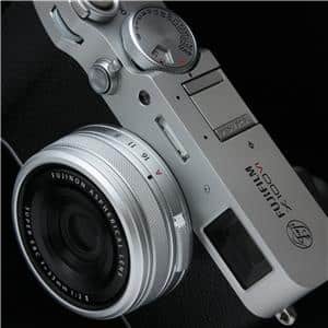FUJIFILM (フジフイルム) X100VI 90周年 Limited Edition メイン