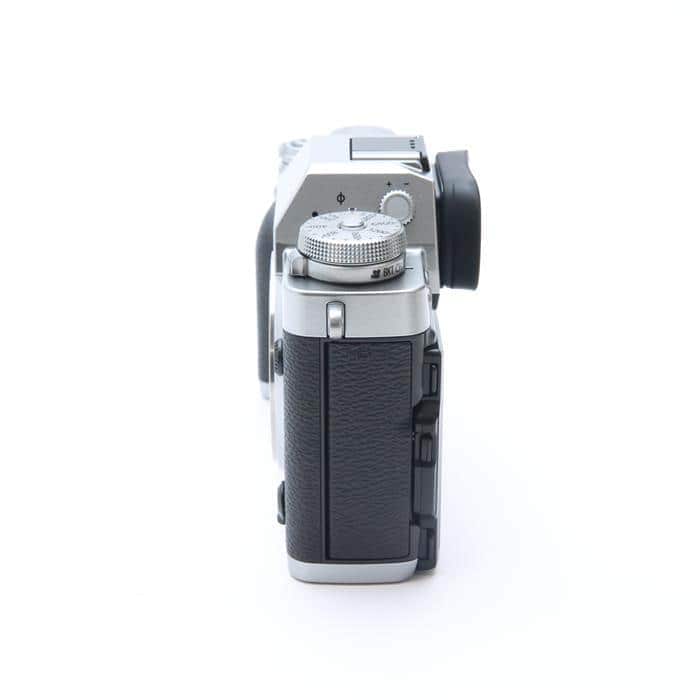 【シャッター回数少】富士フイルム X-T3 ボディ シルバー（レザーケース付） フジフイルム X-T3 ボディ シルバー シャッター回数少富士フイルム X