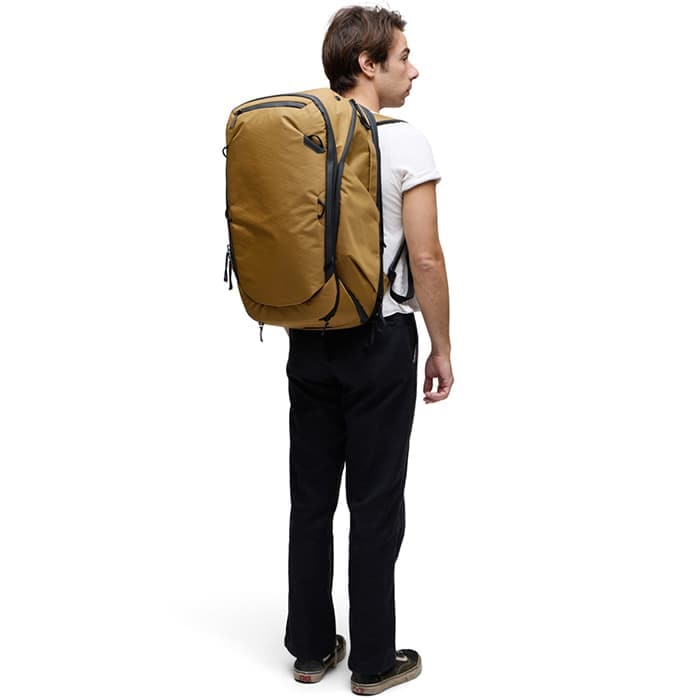 新品)peak design (ピークデザイン) トラベルバックパック 45L BTR-45