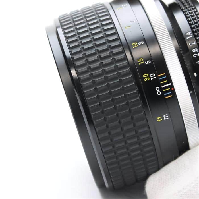Ai-S Nikkor 85mm F1.4