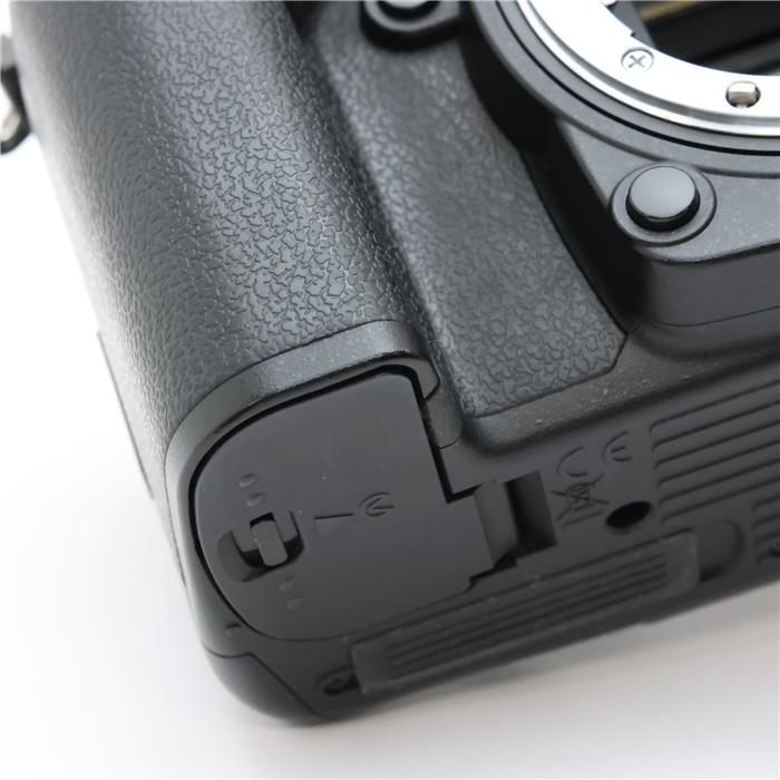 中古)Nikon (ニコン) D7000 18-105 VR レンズキット（商品ID