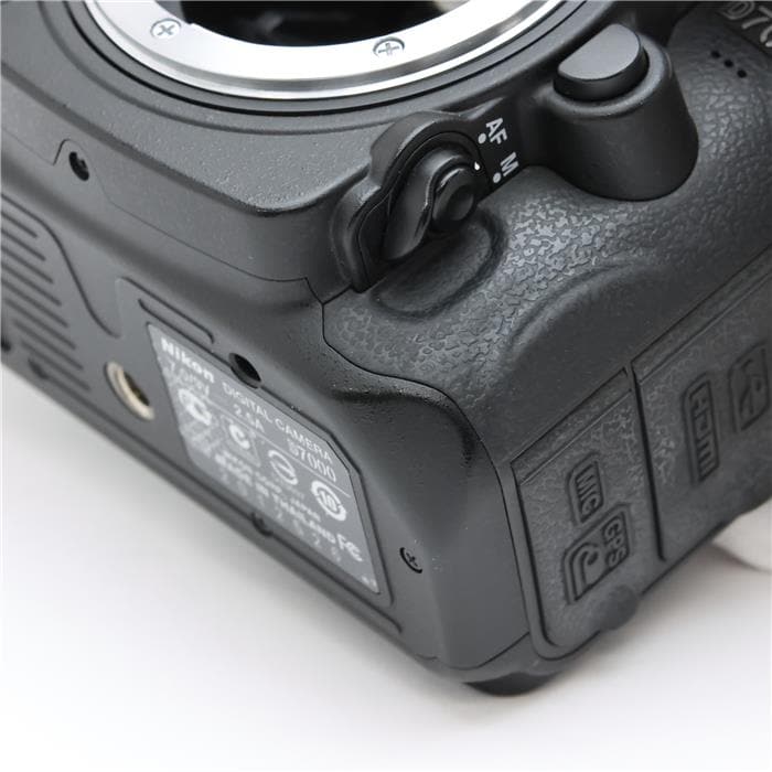 中古)Nikon (ニコン) D7000 18-105 VR レンズキット（商品ID