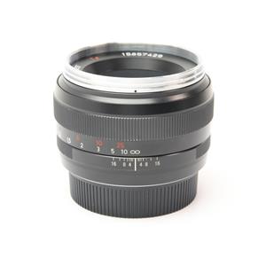 新品)Carl Zeiss (カールツァイス) Planar T* 50mm F1.4 ZE（キヤノン