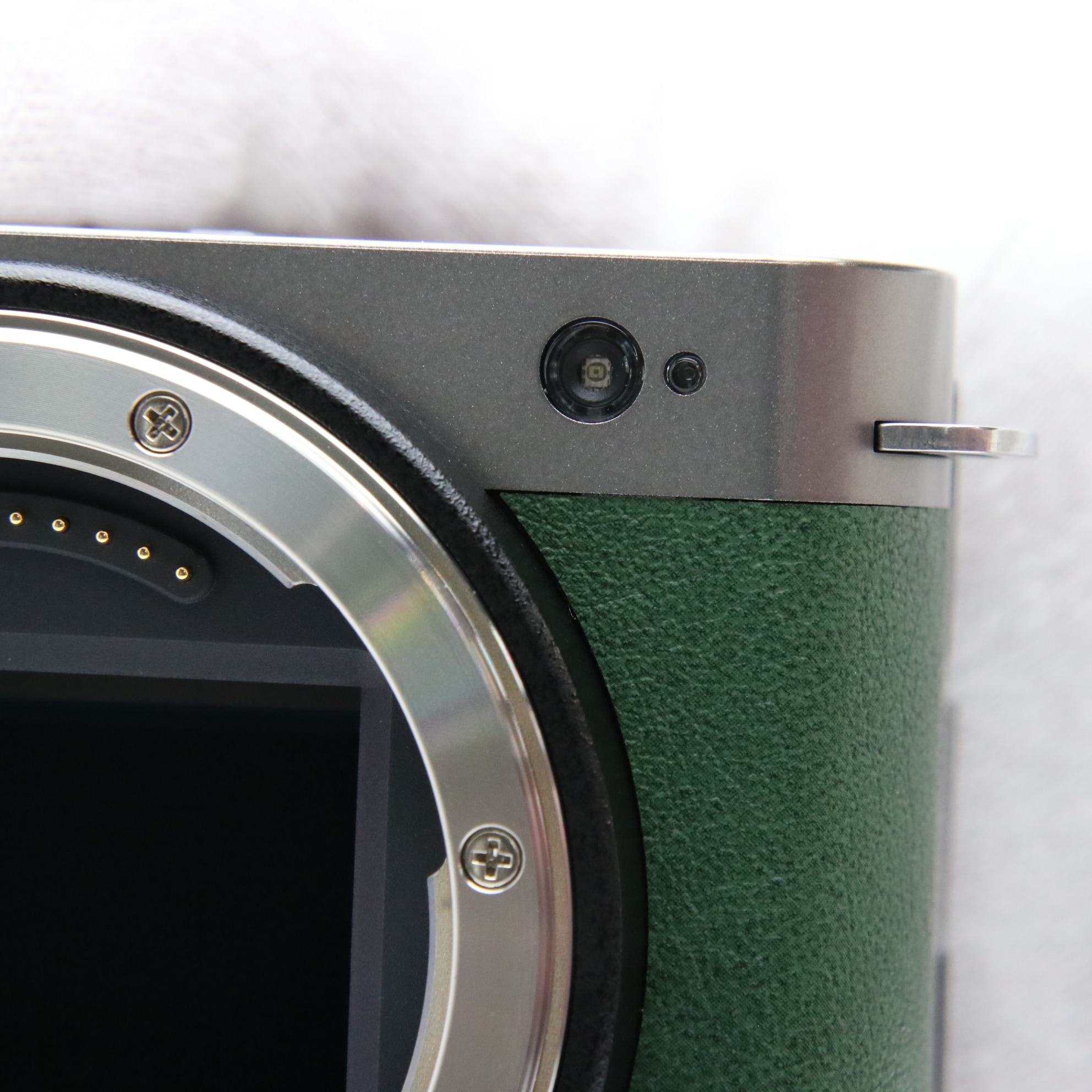 美品 LUMIX S9 革張り替え済 グリーン 中古)Panasonic (パナソニック) LUMIX S9 ボディ DC-S9-S エクステリア