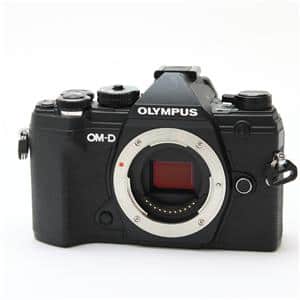 ⭐️美品・付属品多数⭐️Olympus OM-D E-M5 #0058 中古)OLYMPUS