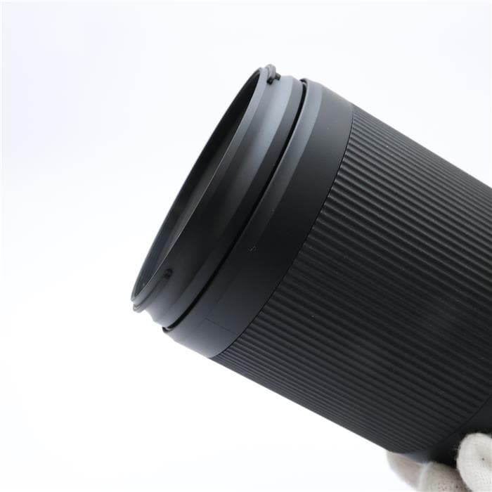 70-300mm F4.5-6.3 Di III RXD/Model A047S (ソニーE用/フルサイズ対応)