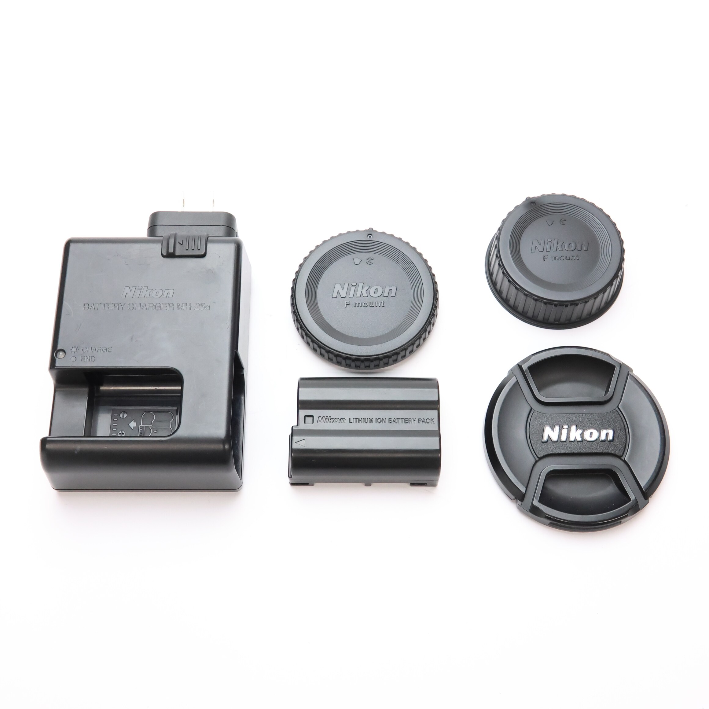 Nikon D7200 & 18-300mm超高倍率ズームレンズセット 中古)Nikon (ニコン) D7200 18-300 VR スーパーズームキット（商品ID