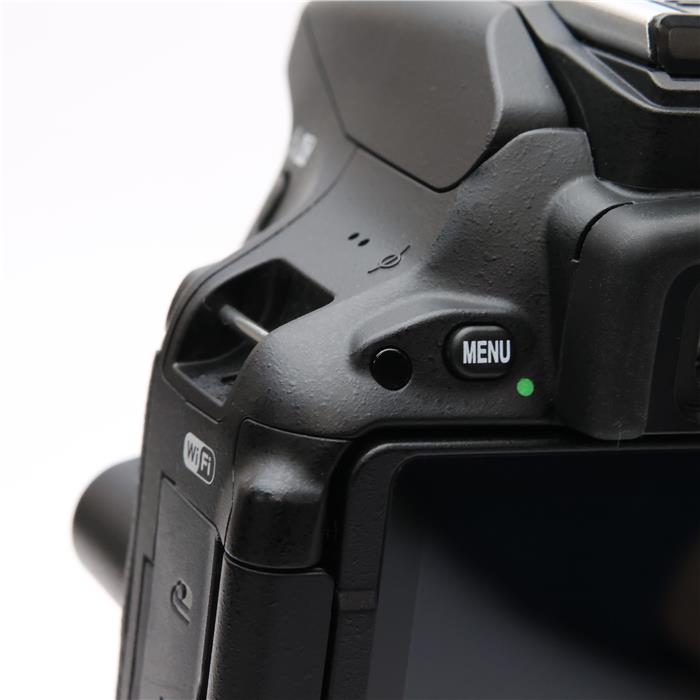 中古)Nikon (ニコン) D5500 18-140 VR レンズキット ブラック（商品ID