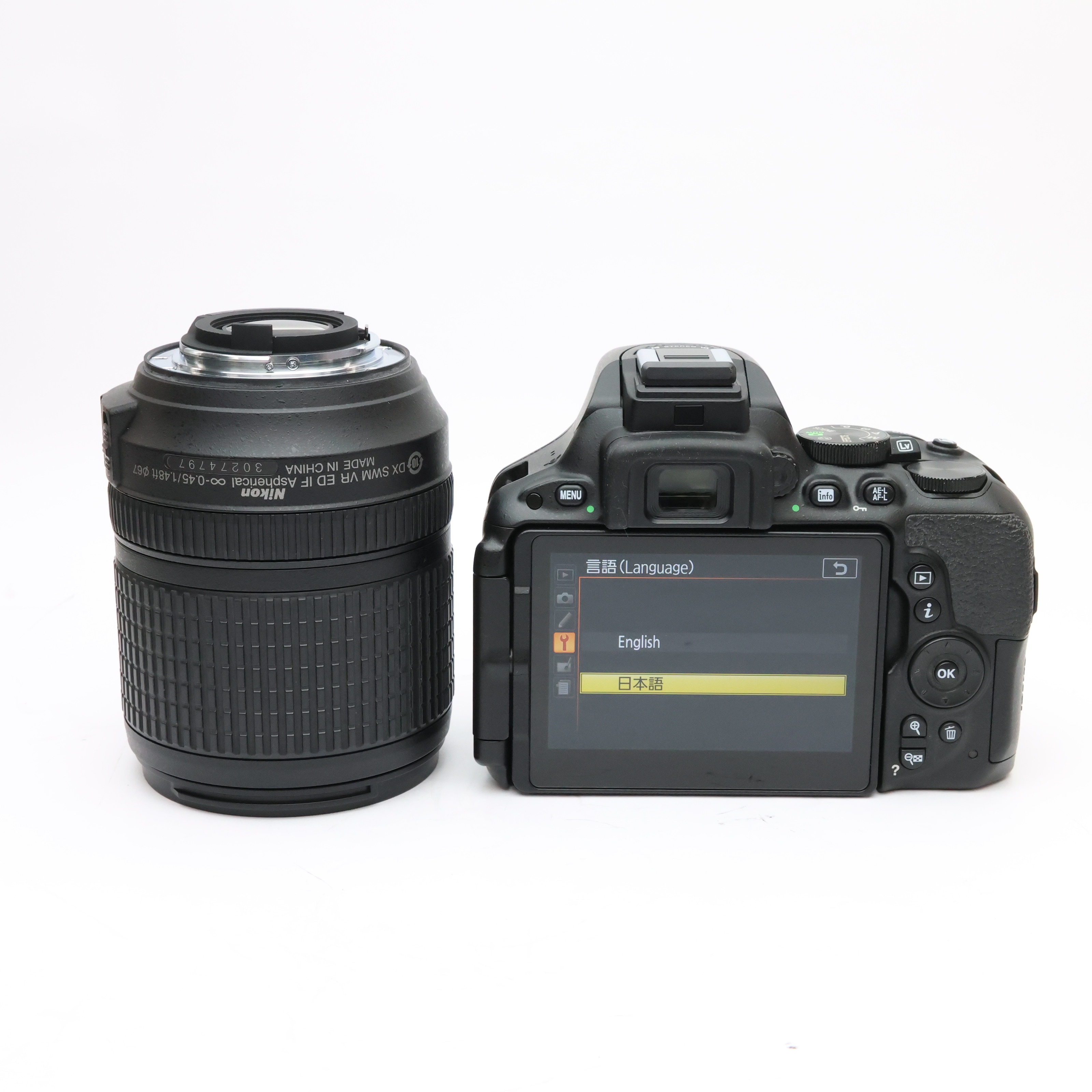 中古)Nikon (ニコン) D5500 18-140 VR レンズキット ブラック（商品ID