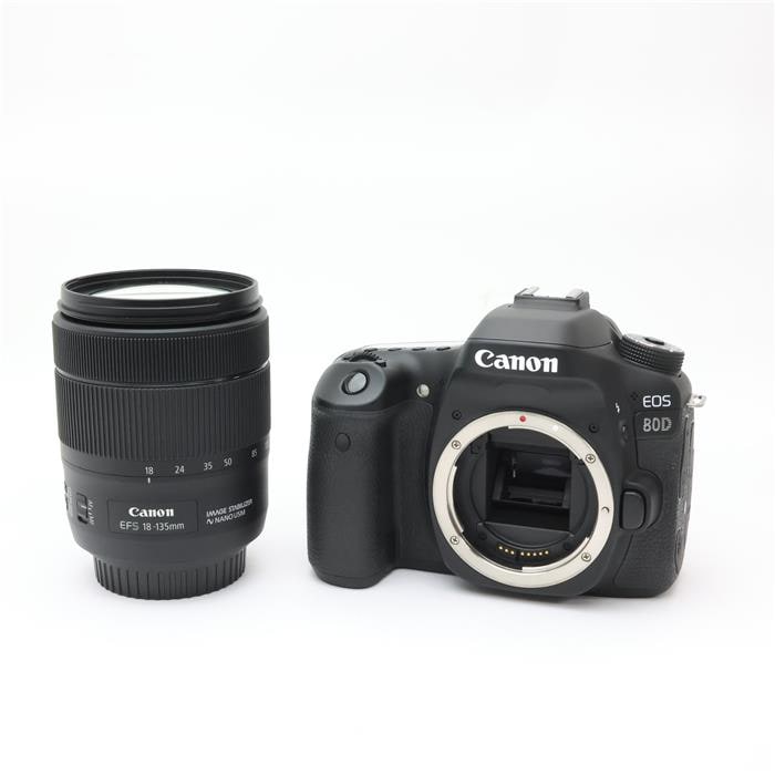 ショット数5,300の極美品！ Canon EOS 80D レンズキット♪ 中古)Canon (キヤノン) EOS 80D EF-S18-135 IS USM レンズキット