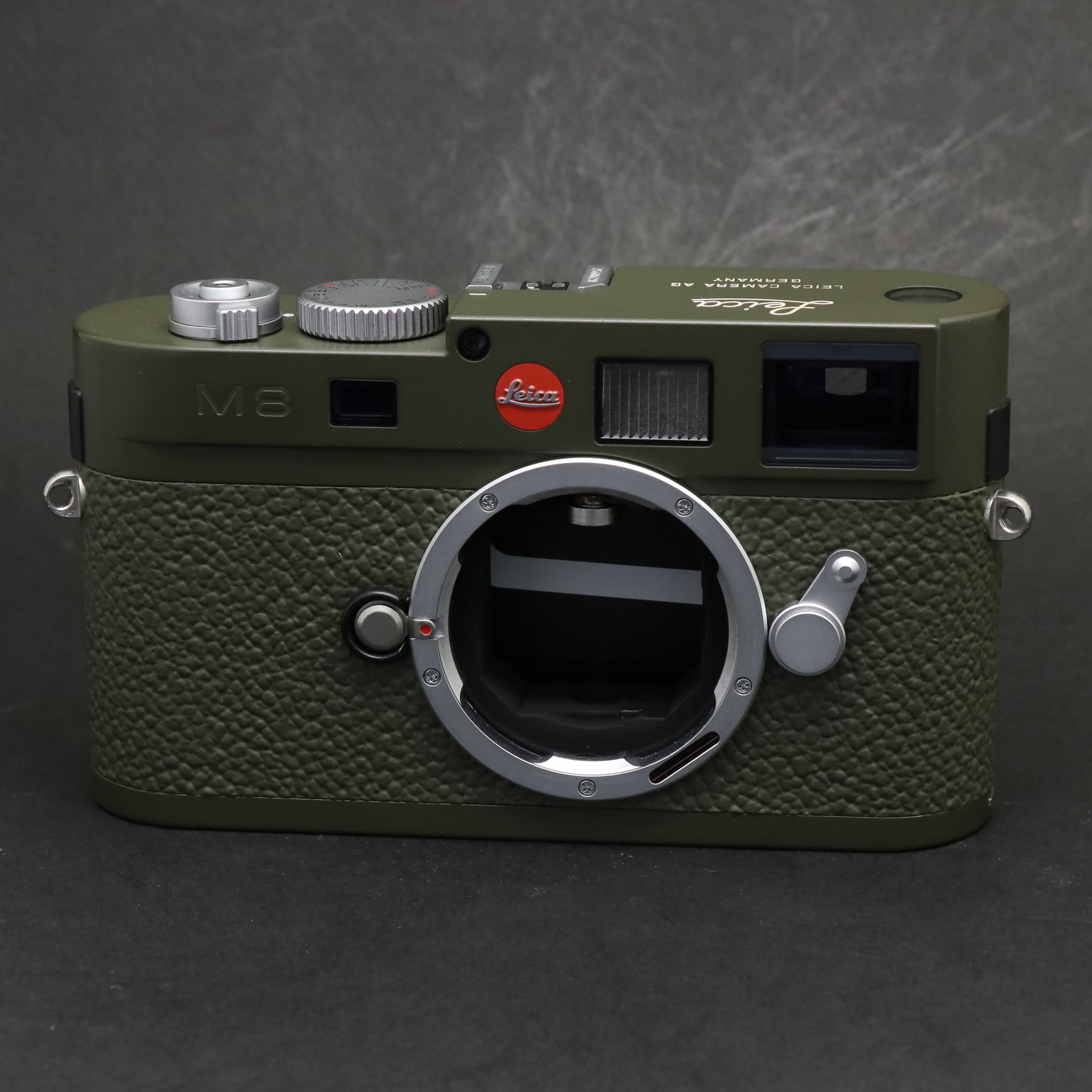 ライカ Leica M8.2 Safari サファリ 世界500台限定 美品 LEICA M8.2 Safari set 世界限定500台 付属品完備 – まるかめら