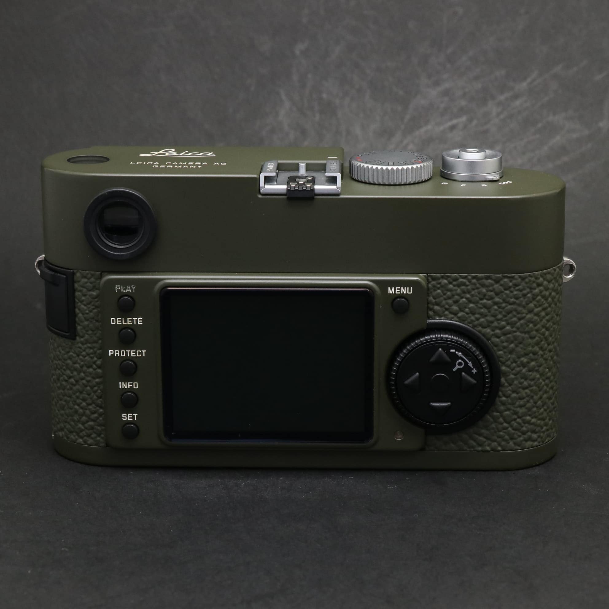 ライカ Leica II ボディ #371a 中古)Leica (ライカ) M8.2 サファリ ボディ（商品ID：3717008054719