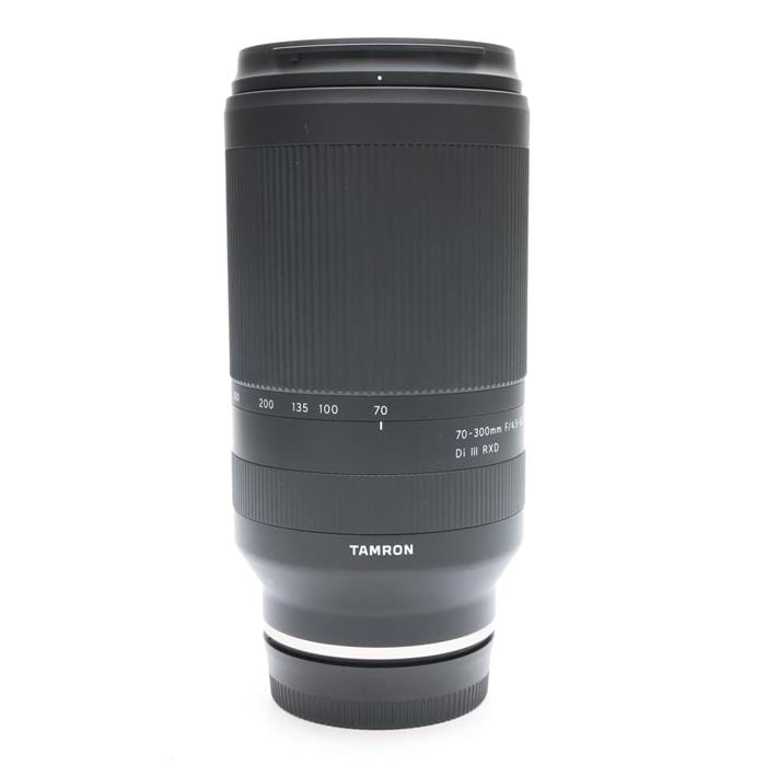 70-300mm F4.5-6.3 Di III RXD/Model A047S (ソニーE用/フルサイズ対応)