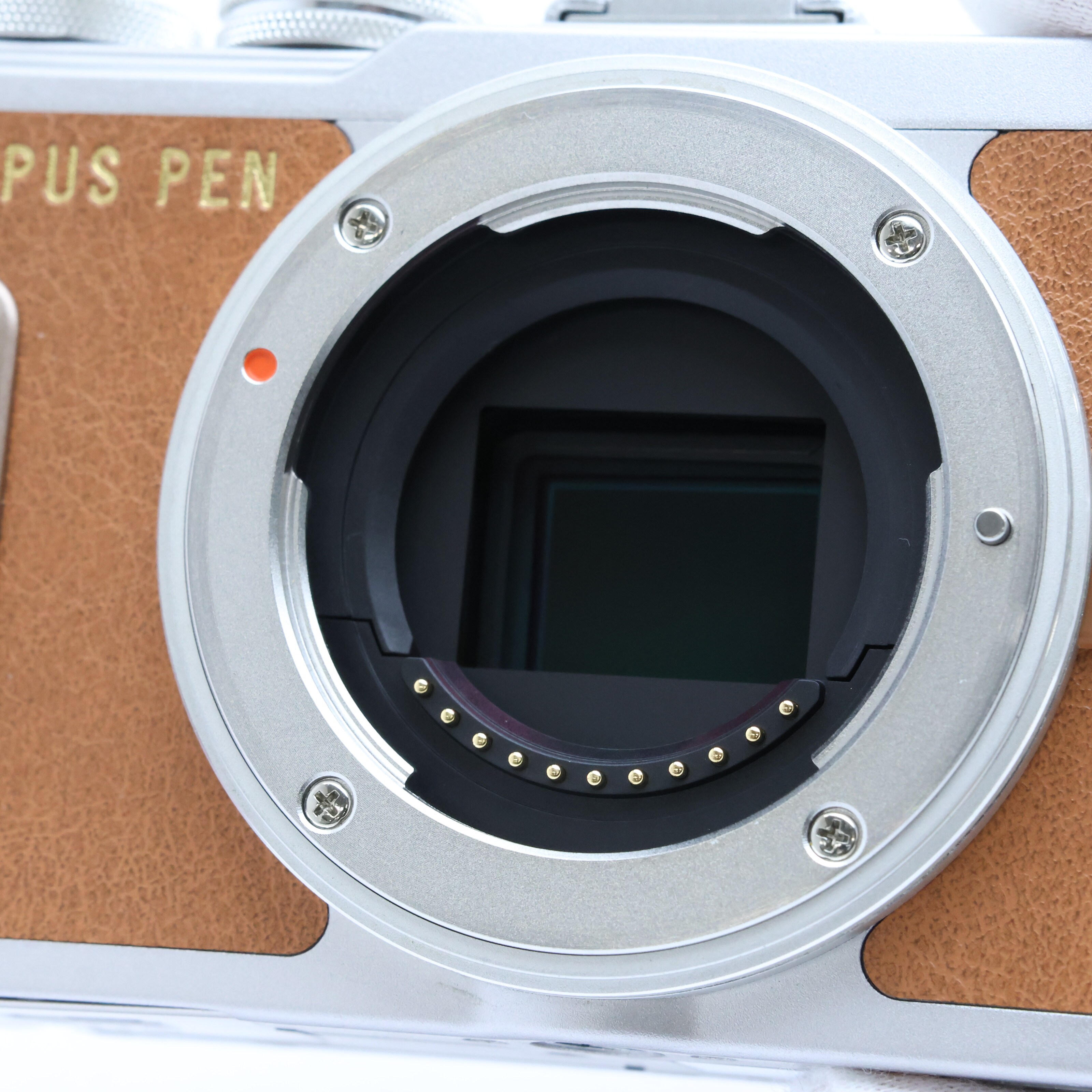 中古)OLYMPUS (オリンパス) PEN E-PL8 ボディ ブラウン（商品ID 