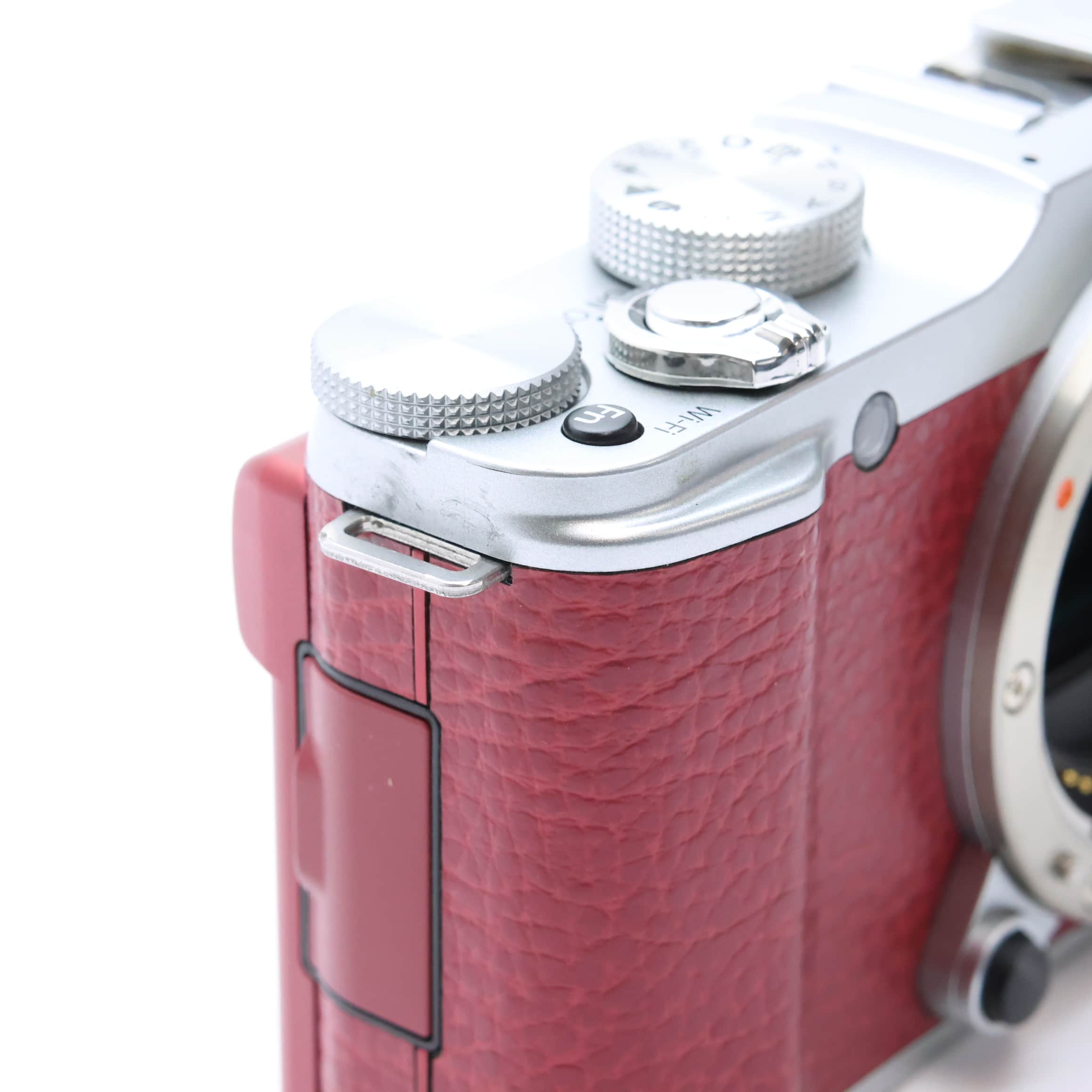 FUJIFILM X-A1 ダブルズームレンズキット　RED X-A1 ダブルズームレンズキット（レッド） 【公式通販】
