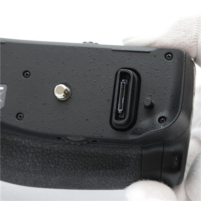 中古)Nikon (ニコン) マルチパワーバッテリーパック MB-D17（商品ID
