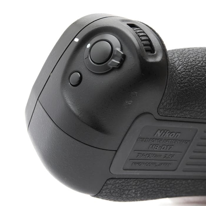 中古)Nikon (ニコン) マルチパワーバッテリーパック MB-D17（商品ID