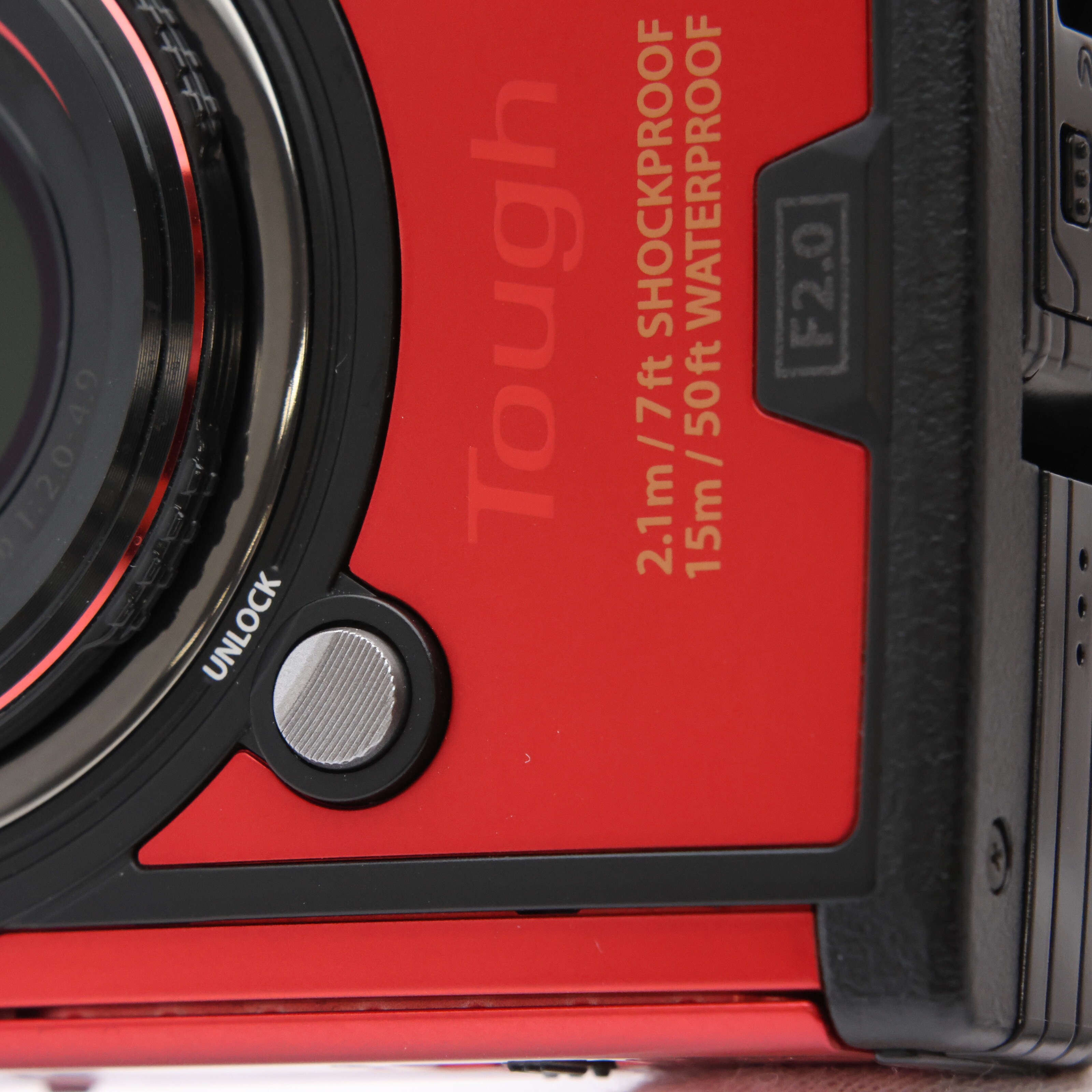 中古)OLYMPUS (オリンパス) Tough TG-6 レッド（商品ID：3717030741731