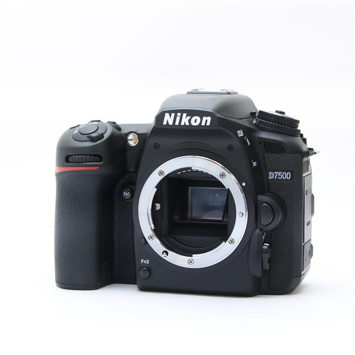 D7500 ボディ