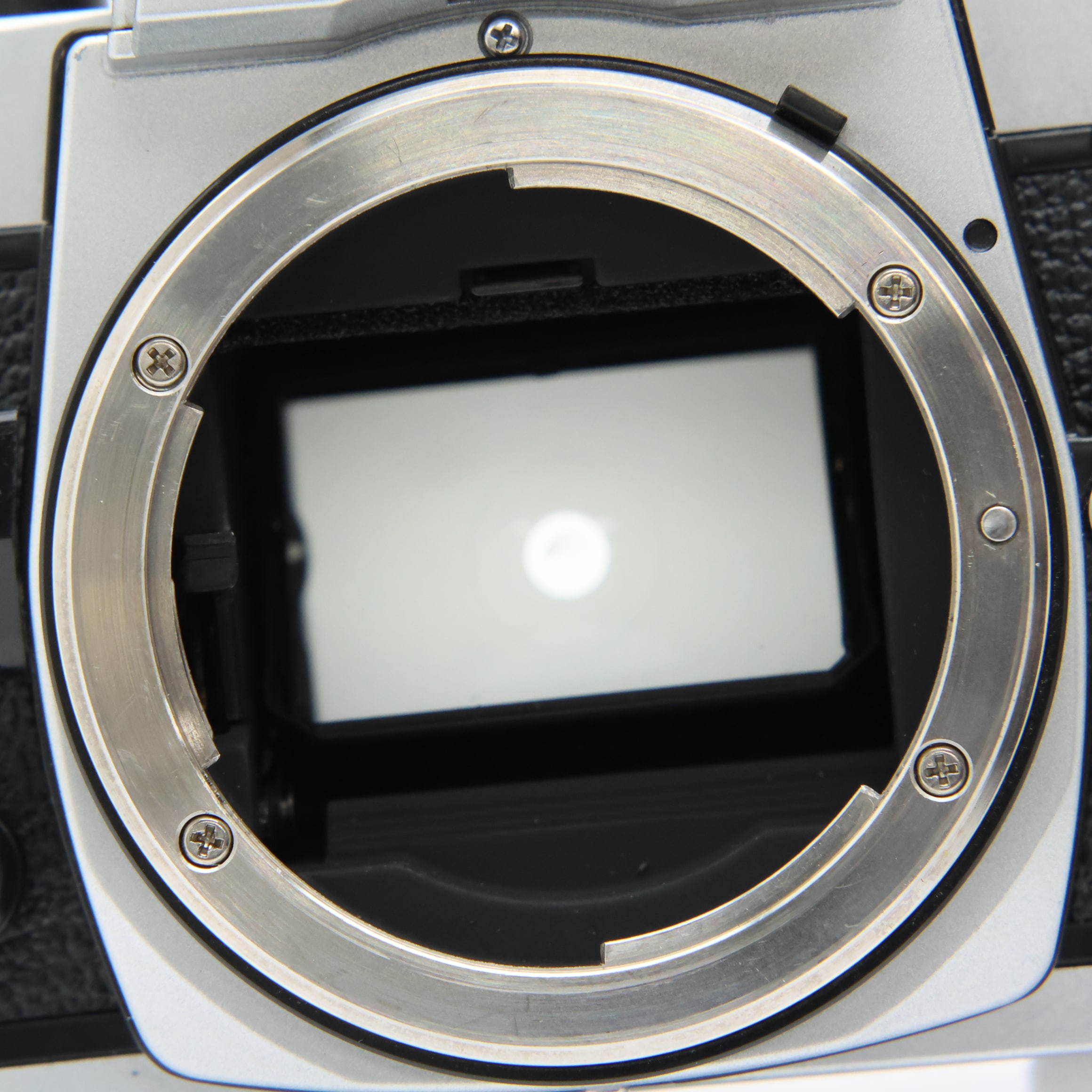 中古)Nikon (ニコン) New FM2 シルバー（商品ID：3717021905739）詳細