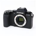 FUJIFILM (フジフイルム) X-S10 ボディ ブラック