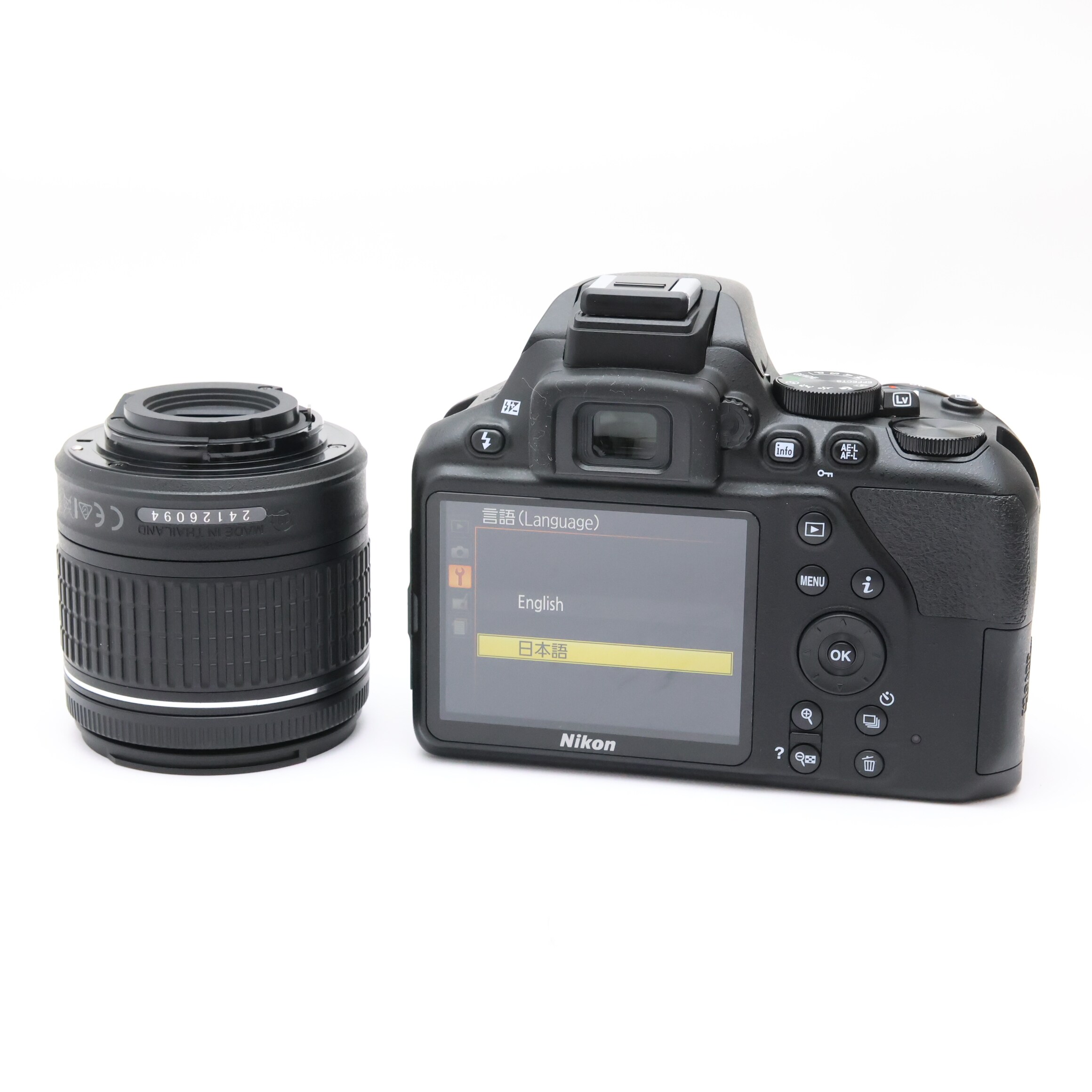 中古)Nikon (ニコン) D3500 18-55VRレンズキット（商品ID 