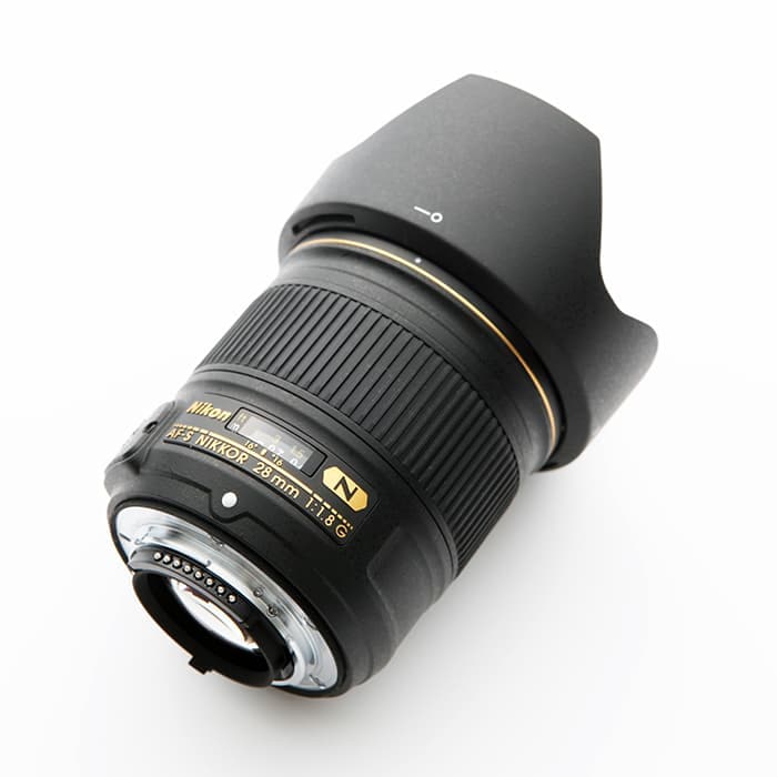 Nikon AF-S NIKKOR 28mm f/1.8G レンズ Nikon AF-S NIKKOR 28mm f/1.8G Lens 2203 B&H Photo Video