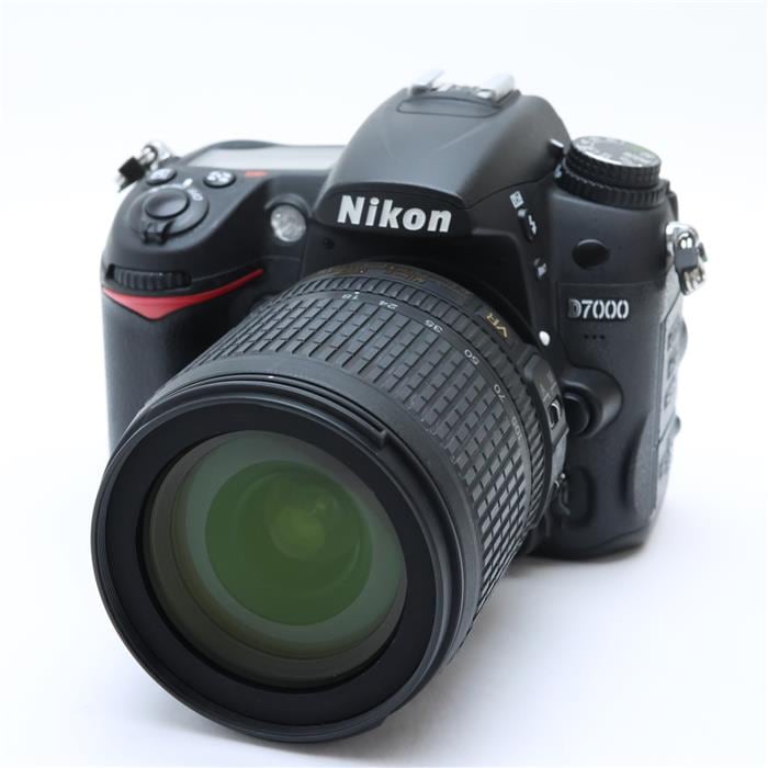 D7000一眼レフ（18-105ｍｍレンズ、SDHC、ストラップ、ケース付き） D7000一眼レフ（18-105mmレンズ、SDHC、ストラップ、ケース