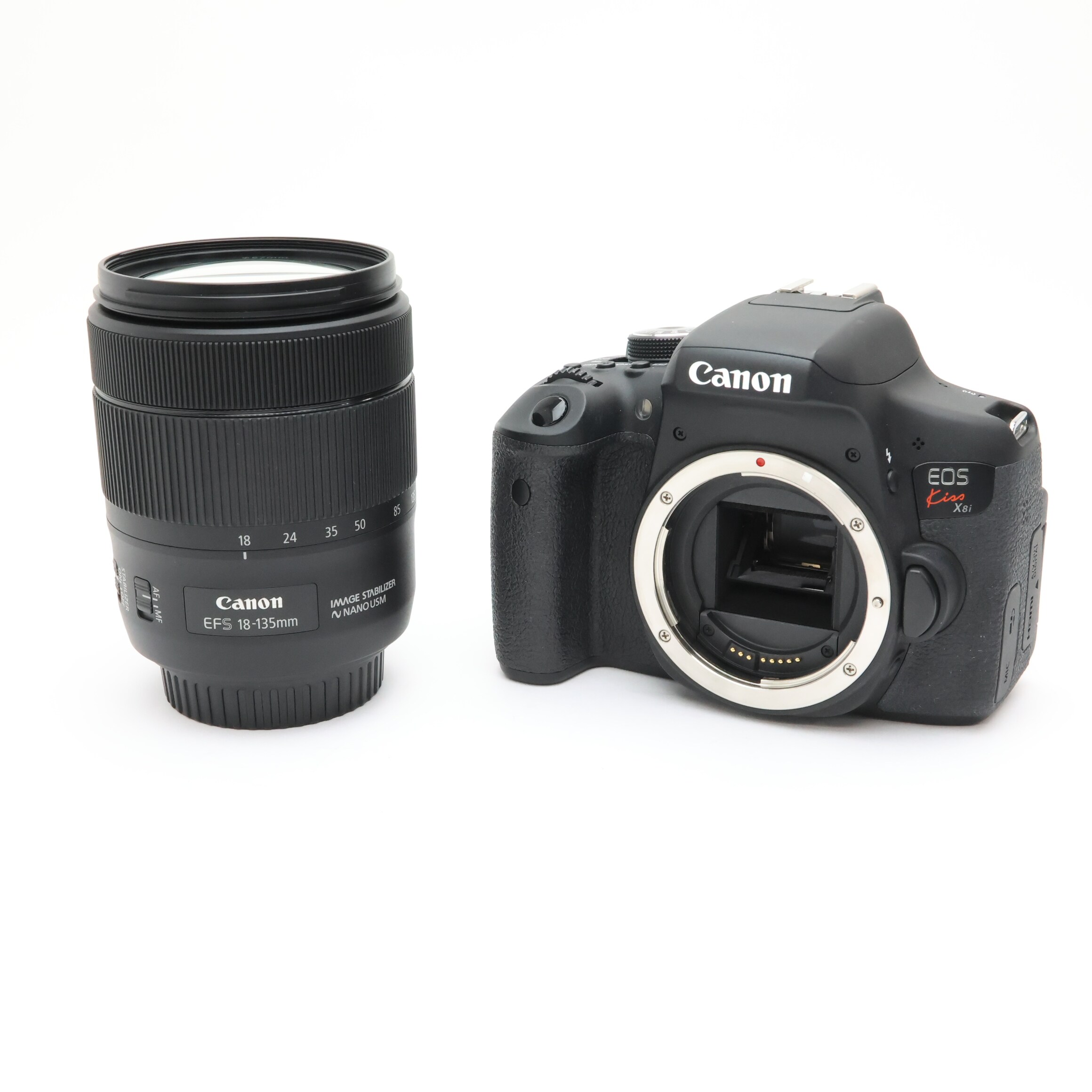 中古)Canon (キヤノン) EOS Kiss X8i EF-S18-135 IS USM レンズキット 