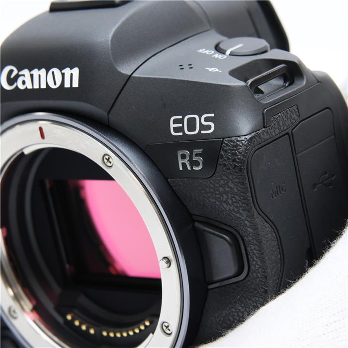 EOS R5