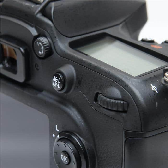 中古)Nikon (ニコン) D7200 18-300 VR スーパーズームキット（商品ID