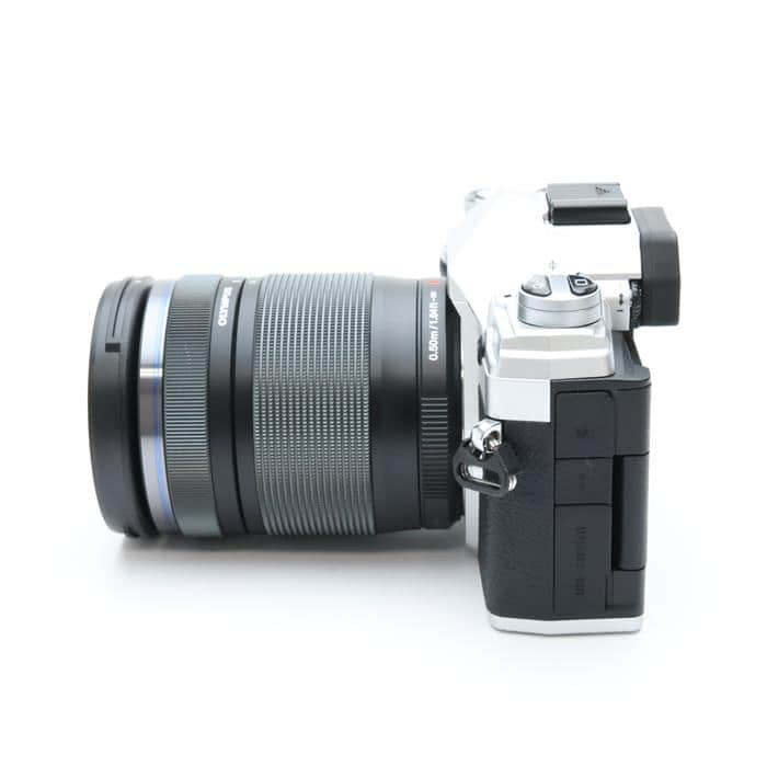 美品　OLYMPUS オリンパスOM-D E-M5 Mark III シルバー Amazon | OLYMPUS OM-D E-M5 Mark III ボディ シルバー