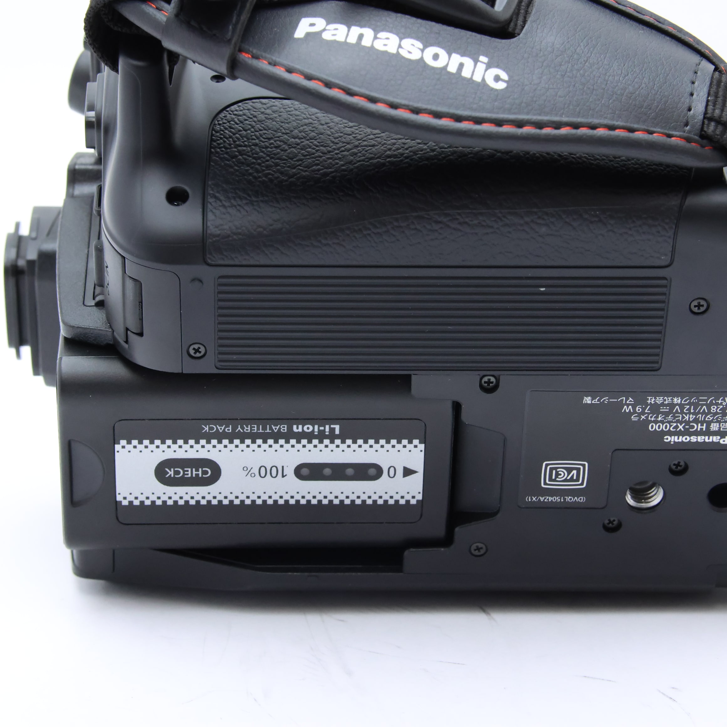 中古)Panasonic (パナソニック) デジタル4Kビデオカメラ HC-X2000