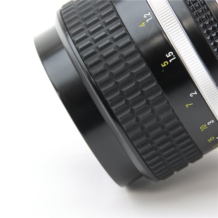 Ai-S Nikkor 85mm F2