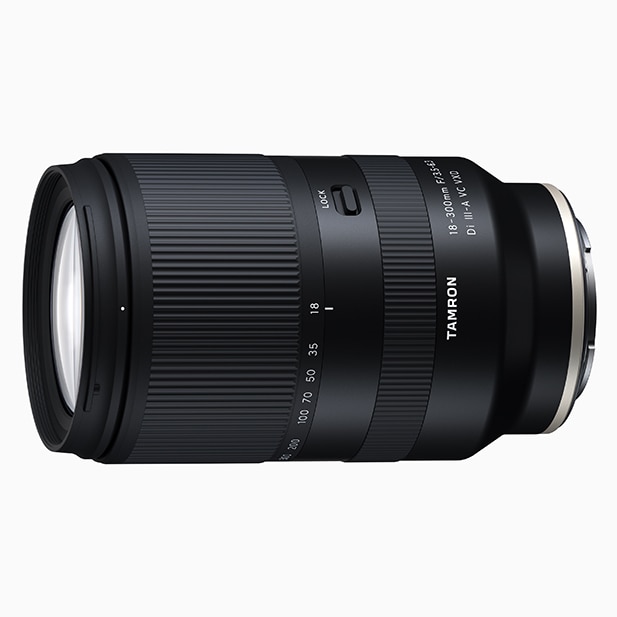 (新品)TAMRON (タムロン) 18-300mm F3.5-6.3 Di III-A VC VXD B061S  (ソニーE/APS-C用)（商品ID：4960371006765）詳細ページ | デジタルカメラ、ミラーレスカメラ、交換レンズの総合サイト｜マップカメラ