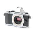 OLYMPUS (オリンパス) OM-D E-M5 ボディ シルバー