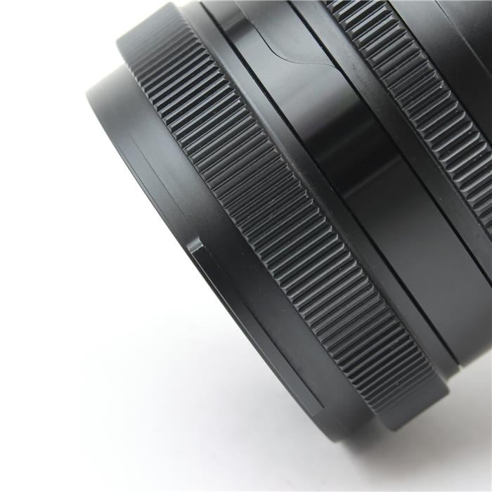 Contemporary 35mm F2 DG DN (ソニーE用/フルサイズ対応)