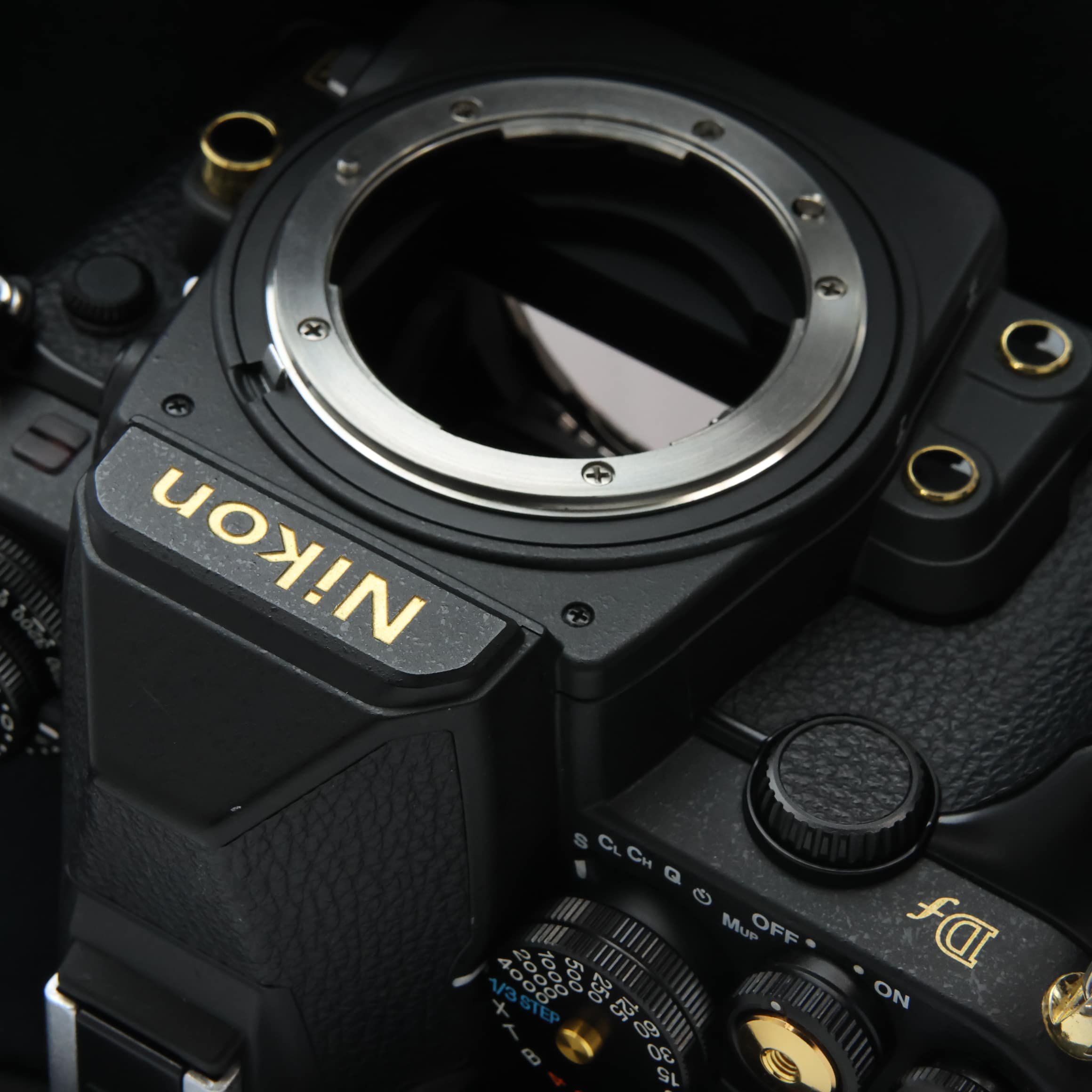 Nikon 「FA ゴールド 」未使用に近い極上品！ Nikon 「FA ゴールド 」未使用に近い極上品！ Nikon 「FA ゴールド