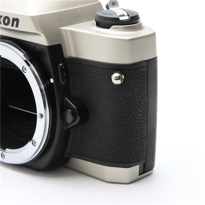 中古)Nikon (ニコン) FM10標準セット（商品ID：3717030046782）詳細