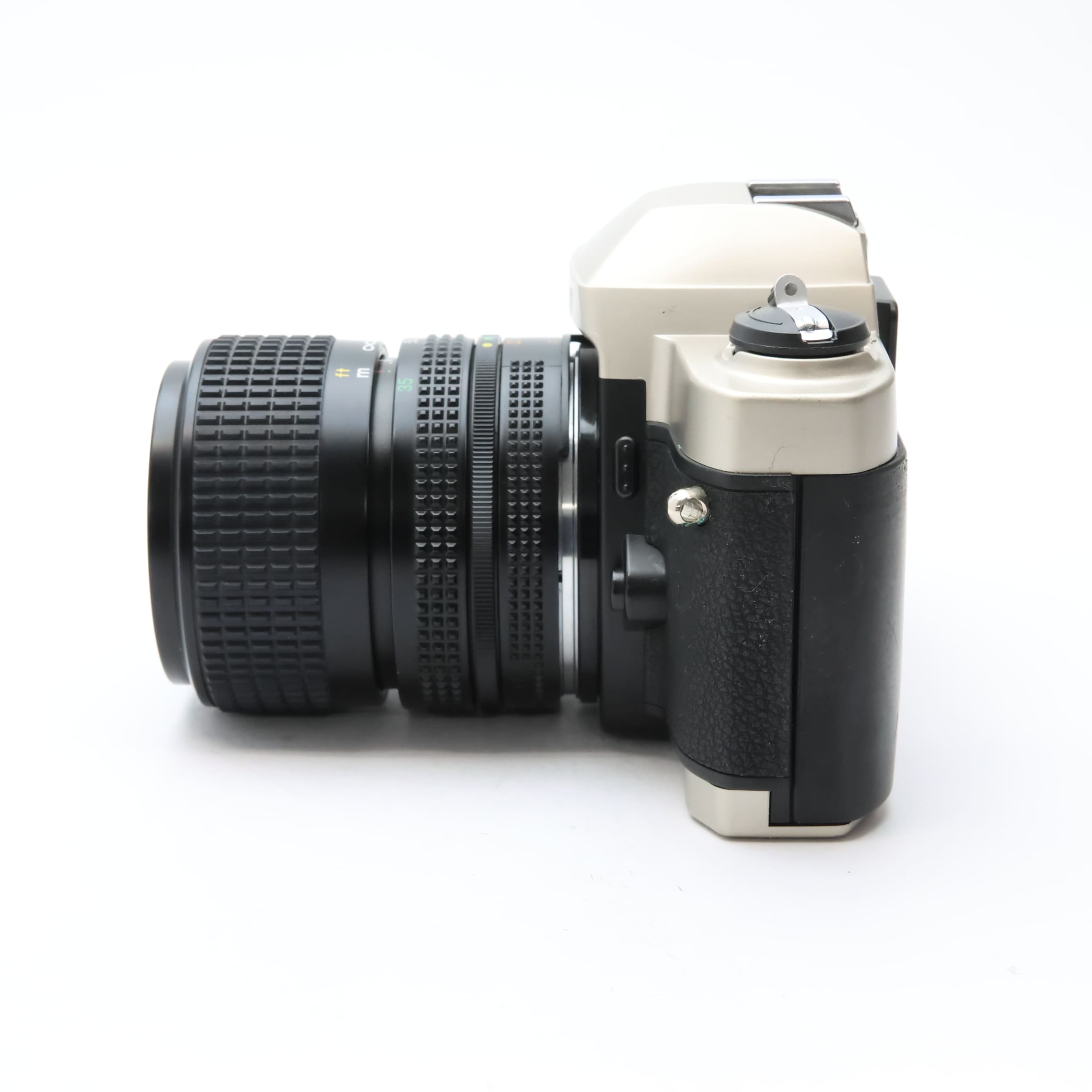 中古)Nikon (ニコン) FM10標準セット（商品ID：3717030046782）詳細