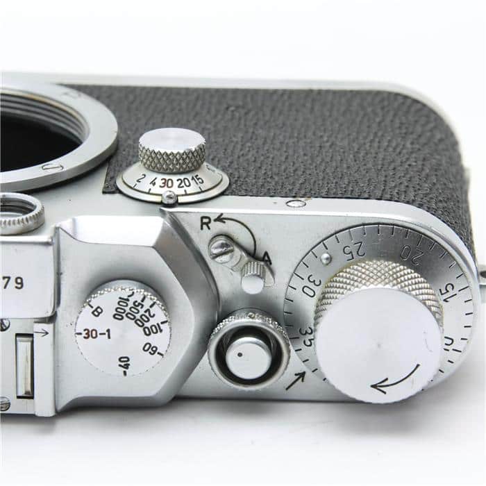 LEICA - 【中古】(ライカ) Leica IIIc 後期 (クローム) 中古)Leica (ライカ) IIIc 後期 (クローム)（商品ID
