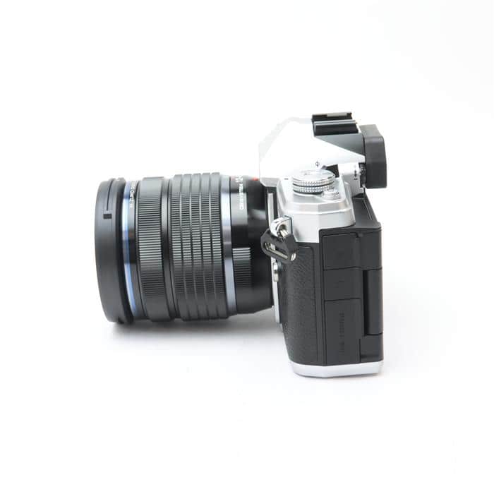 OM-3 12-45mm F4.0 PRO レンズキット